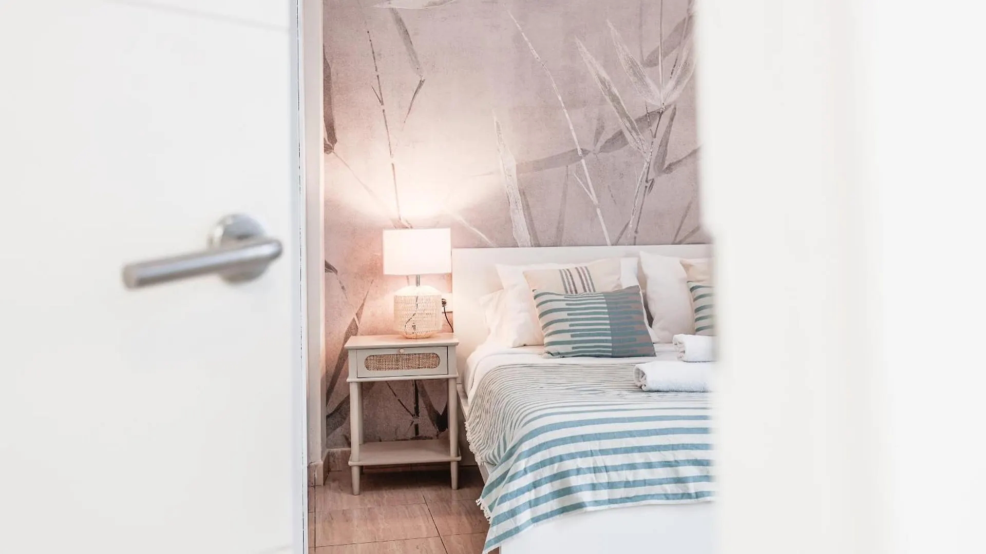 Elegante Y Acogedor Apartamento Centro Sevilla Hiniesta 1 Habitacion Испания